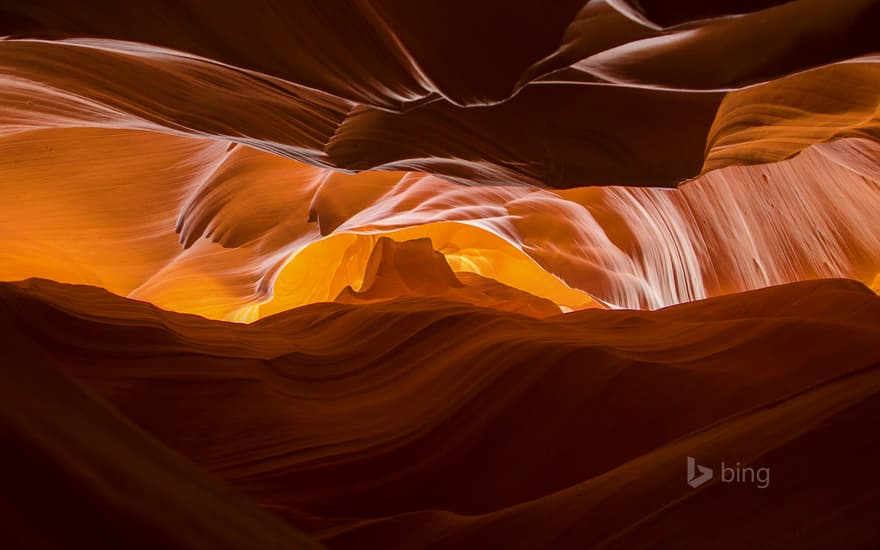 Upper Antelope Canyon, Navajo Tribal Park, Arizona, USA