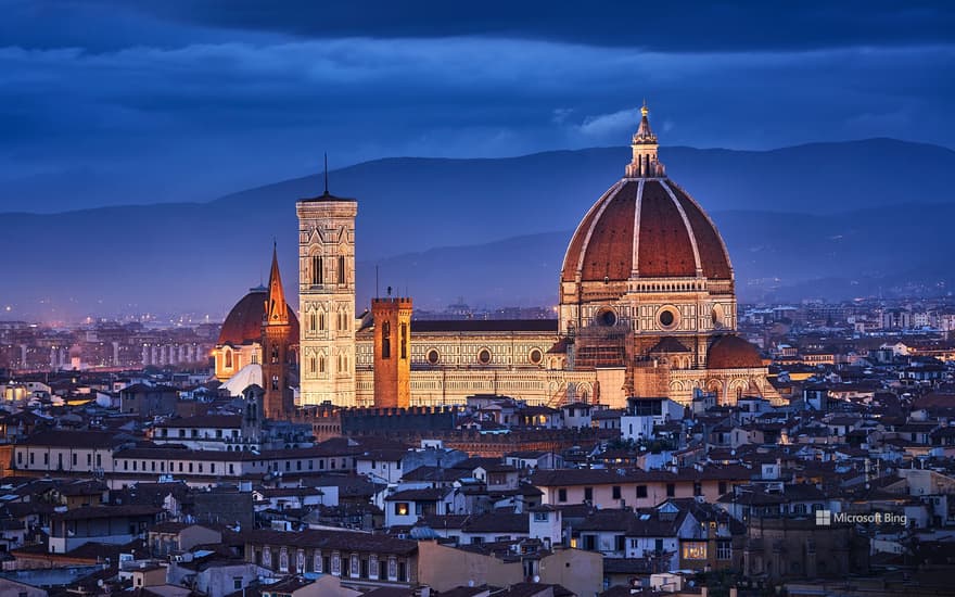 Duomo Santa Maria del Fiore at dusk, Florence, Italy