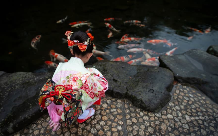 Girl in kimono, japan